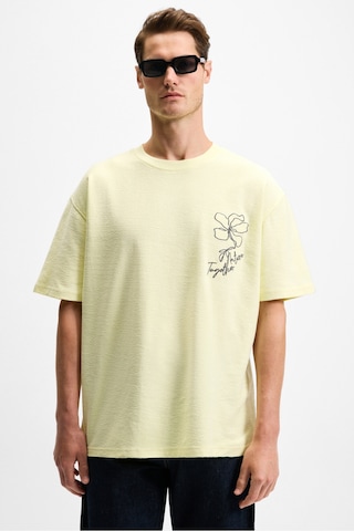Grimelange OURFLOW Erkek Nakış Detaylı %100 Organik Pamuk Bisiklet Yaka Kısa Kollu Oversize Sarı T-Shirt