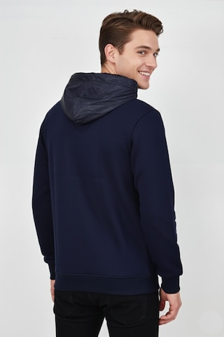 Dynamo Erkek Kapitone Modelli 3 İplik Kapüşonlu Sweatshirt Bgl-st04865 Lacivert