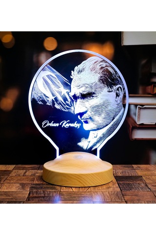 Yıl Atatürk Görselli Hediye Atatürk Ofis Hediyesi Atatürk Fotoğraflı Kişiye Özel Isimli Led Lamba Atatürk Ve T Çok Renkli