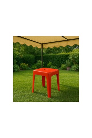 Kırmızı Renk Sağlam Plastik Tabure, 36x36x46 Cm Boyutlarında Açık Pembe