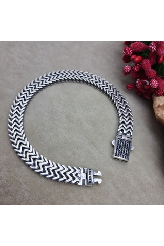 925 Ayar Gümüş Kutu Kilitli Taşlı Bileklik 8.3 Mm