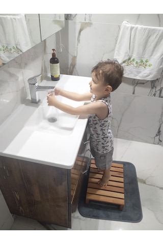 ÇOCUK VE YETİŞKİN AHŞAP LAVABO ÖNÜ VE KLOZET BASAMAĞI