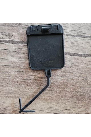 Seat Leon 2009-2013 Çeki Demiri Kancası Kapağı Ön Kare 1P0807241C