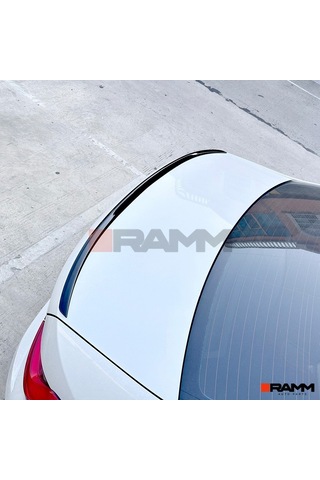 Bmw G20 Bagaj Spoiler Parlak Siyah