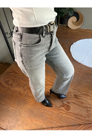 Ali Butik Gri Kemerli Kesik Paça Jean Gri