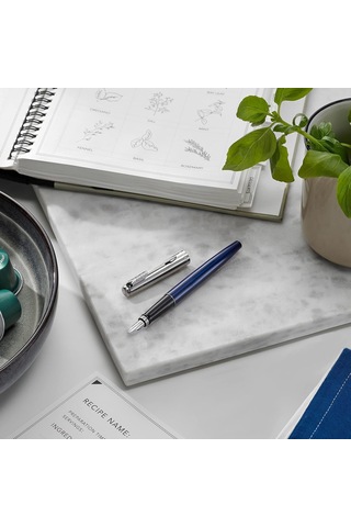 Parker Jotter Mavi Krom Tasarımlı Dolma Kalem, Orta Kalınlıkta Uç, Mavi Mürekkep Genel