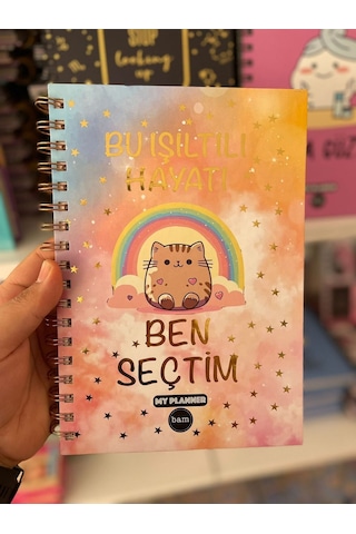 Bu Işıltılı Hayatı Ben Seçtim Sticker'lı Tarihsiz Konuşan Ajanda Haftalık Planlayıcı Defter Beyaz