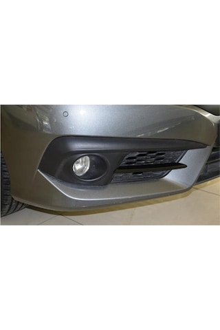 Honda Cıvıc Fc5 Ön Sis Orta Çıtası Boyalı