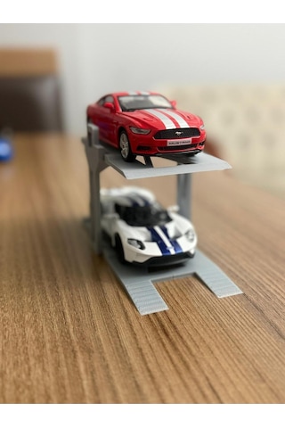 1:32 Ölçek Model Araba Sergileme Lifti - Standı 1 Adet - Araçlar Dahil Değildir .