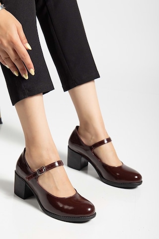 Analin Shoes Kadın Hakiki Deri Bantlı Topuklu Ayakkabı Bordo
