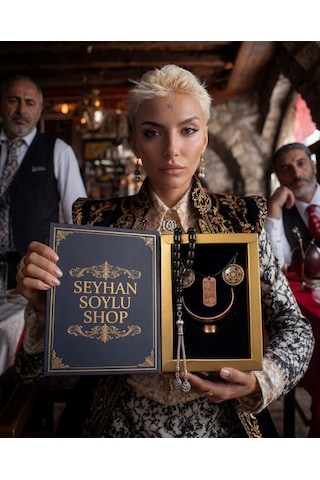 Özel Tasarım Kitap Kutulu Kadın Bakır Takı Seti Ve Tesbih Kombini - Kolye Küpe Bileklik Yüzük 5 Parça Otantik Şık Hediyelik - Doğum Günü Yıl Dönümü Anneler Günü Kadınlara Özel Gösterişli Hediye - N-00088
