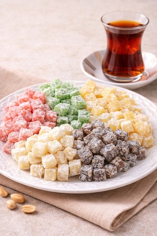 Karışık Çifte Kavrulmuş Lokum 6 Renk 1 Kg Çay Yanı İkramlık