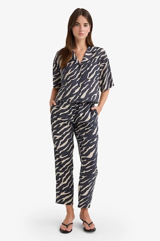 DeFacto Carrot Fit Zebra Desenli Modal Kumaş Pantolon Çift Cepli Yüksek Bel Düz Paça E6360AX25SPBK81