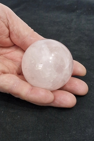 Doğal Pembe Kuvars Dekoratif Küre Sevgi Taşı Pk18