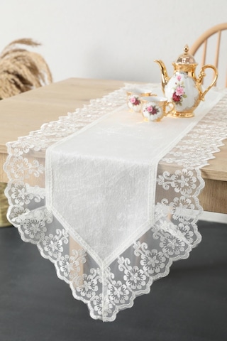 Favora Fatih Güpürlü Kadife Runner Ekru