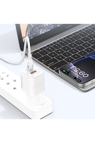 Recci Rc83e Type-c Pd & Usb-a Gan Teknolojili Qc3.0 Hızlı Şarj Başlığı 35w Beyaz