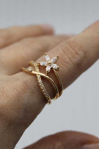 Vıp Çelik Minimal Seri Zirkon Taşlı Papatya Ayarlanabilir Sarmal Model Yüzük Pembe Altın