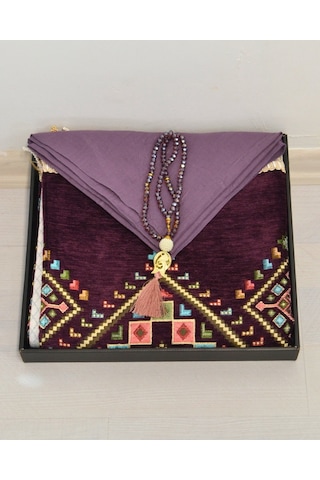 Çeyizlik Hediyelik Seccade Eşarp Tesbih Set Kilim Desenli Kadife Astarlı Seccade, Eşarp, Kristal Tesbih Özel Kutulu Lüks Hediye Seti Mor