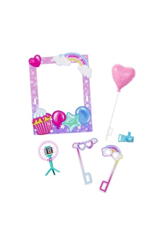 Barbie Skipper ve Stacie Doğum Günü Eğlencesi HKB12