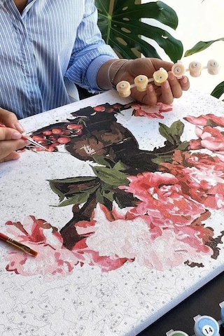 Webstyle Tutkulu Kadın 2 Sayılarla Boyama Seti Kasnaklı 40x50 Cm