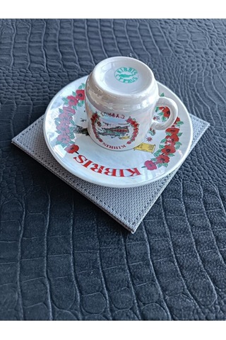 Kare Bardak Altlığı Suni Deri Bardak Altı 1 Adet Gri Renk Çok Renkli
