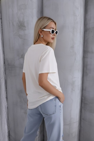 Zedefx Kadın Modern Kesim Yanı İpli Basic T-shirt Beyaz