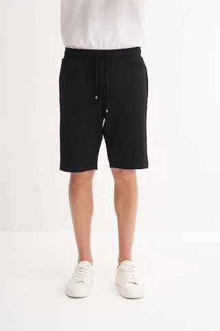 Cazador Regular Fit Örme Dokulu Bermuda Şort 6074 Siyah Siyah