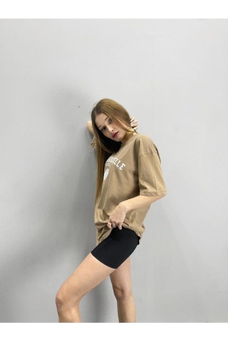 Flood Of Style Kadın Açık Kahve New Rochelle Baskılı Oversize Bisiklet Yaka Tshirt Lacivert