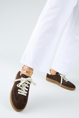 Manijero Krahe Barbella 2 Kadın Hakiki Deri Üç Ayrı Alternatif Bağcıklı Kahve-ekru Sneakers
