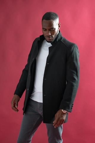 Slimfit Hakim Yaka Düğmeli Yan Cepli Astarlı Tek Yırtmaçlı Kaşmir Erkek Kaban 001