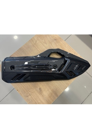 Pcx Egzoz Koruma Kapağı Karbon Fiber