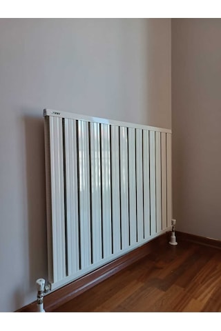 Alüminyum Panel Radyatör Klasik Model 1400 Mm X 480 Mm Ral 9010 Kırık Beyaz