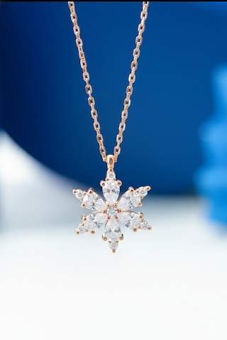 Çekirdekjewelry 925 Ayar Gümüş Damla Taşlı Lotus Kolye Pembe