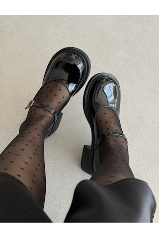 Selin Shoes Nora Kısa Topuklu Bilek Detaylı Gold Aksesuarlı Kadın Loafer- Siyah Rugan
