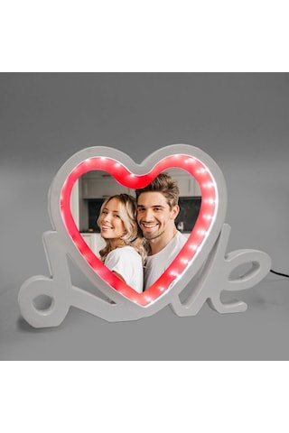 Kişiye Özel Fotoğraflı Love Yazılı Sihirli Ayna - Led Işıklı Kalp Makyaj Aynası Ve Çerçeve Beyaz