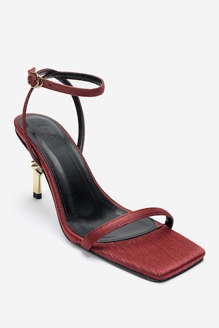 Luvishoes Sone Bordo Saten Gold Topuklu İnce Bantlı Kadın Topuklu Ayakkabı