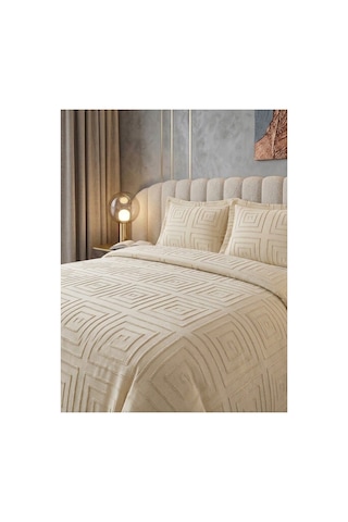 Premium Kabartma Dokulu Royal Model Çift Kişilik Yatak Örtüsü 2 Adet Yastık Kılıfı Dahil 250 X 260 Premium23004 Krem