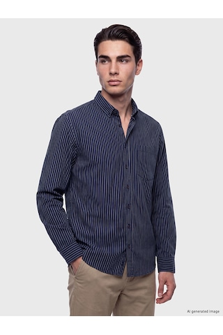 Lcwaıkıkı Classic Lacivert Regular Fit Çizgiili Gabardin Erkek Gömlek