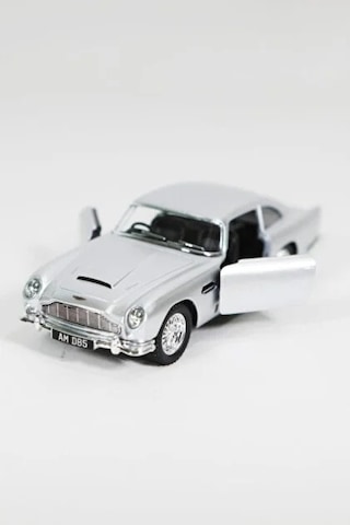 Kinsmart Çek Bırak Aston Martin Db5 1:36 Ölçek Diecast Model