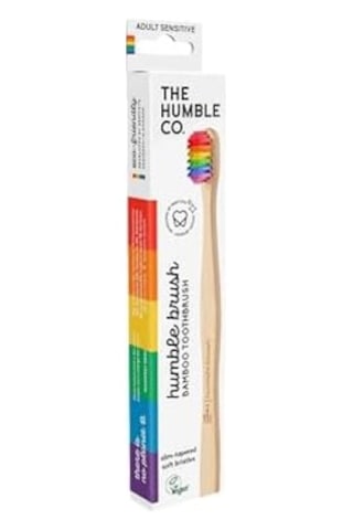 The Humble Co. - Humble Brush Proud - Adult Sensitive Yetişkin Bambu Diş Fırçası Sensitive Ultra Yumuşak Gökkuşağı Renkli Açık Ahşap