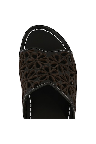 Napa Shoes Rahat Kalıp Lazer Detaylı Hakiki Deri Kadın Dolgu Topuk Terlik Napa-226l Siyah