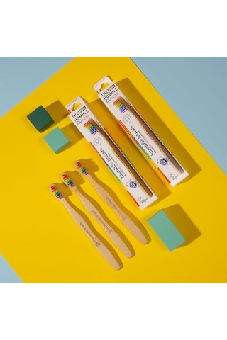 The Humble Co. - Humble Brush Baby Black - Ultra Soft Siyah Bebek Bambu Diş Fırçası Ultra Soft Siyah