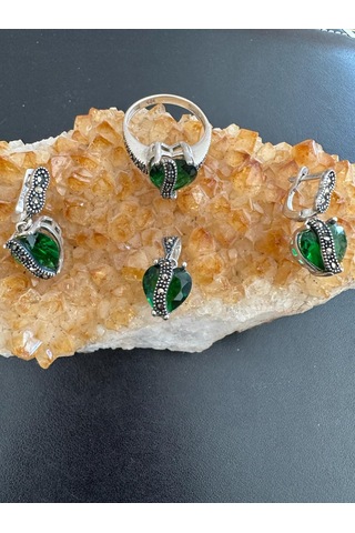 Aysesa Kalpli Yeşim Taşı Üzeri Markazit Kadın Gümüş Set