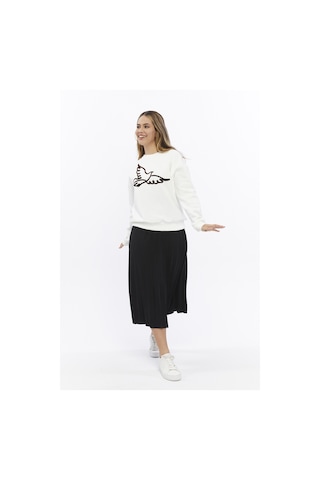 Kadife Kuş Desenli Şardonlu İçi Polarlı Ekru Regular Fit Bisiklet Yaka Kadın Sweatshirt Ekru