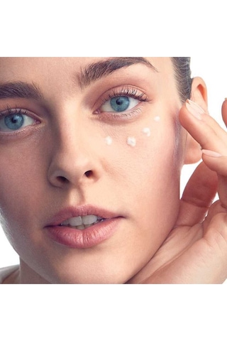 Novage Skinrelief Göz Bölgesini Anında Yatıştıran Ve Rahatlatan Göz Kremi