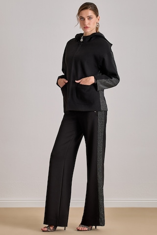 Cepli Siyah Kaşe Mont Siyah