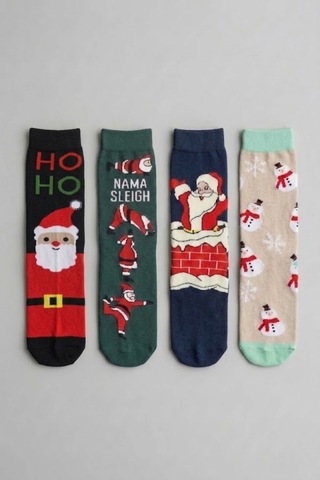 Socketta Christmas Koleksiyonu 4 Lü Kendinden Örgü Desenli Yılbaşı Çorapları Yeşil-lacivert-bej-siyah Desenli