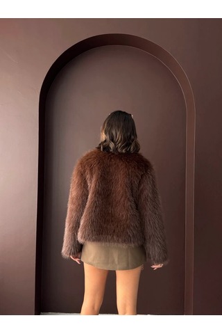 Kadın Vintage Peluş Tüylü Crop Ceket Altın Düğmeli Bisiklet Yaka Kışlık Şık Ceket Koyu Kahve