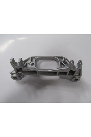 Dacıa Duster 10/13 Şanzuman Bağlantı Kulağı 1,5 Dcı/1,6cc