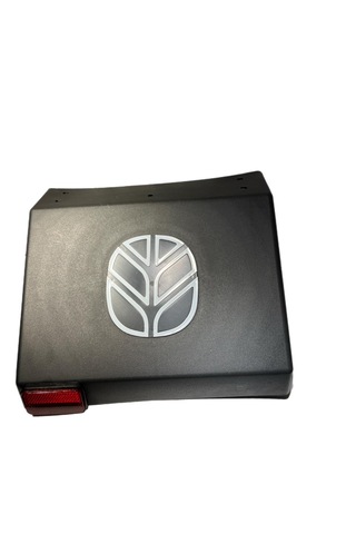 New Holland Traktör Sol Çamurluk